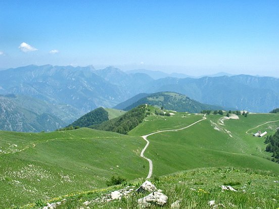 LE MASSIF DE L'AUTHION - Le pêle mêle du Comté de Nice en Images