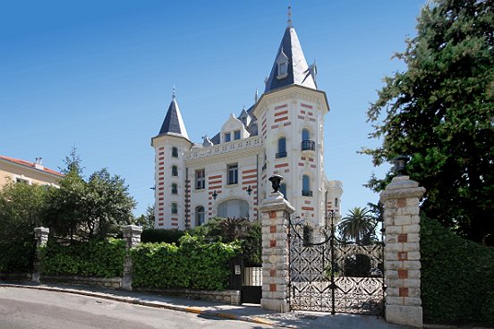 NICE, VILLA DANS LE QUARTIER DE CIMIEZ - Le pêle mêle du Comté de Nice en Images