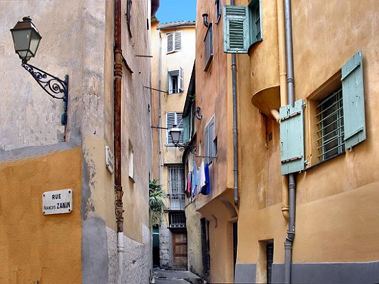 RUELLE DU VIEUX-NICE - Le pêle mêle du Comté de Nice en Images