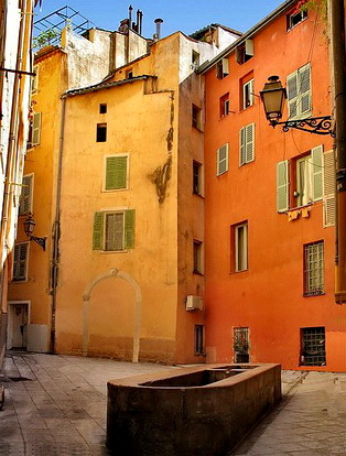 LE VIEUX-NICE, RUE DE LANCIEN SENAT - LE DERNIER LAVOIR - Le pêle mêle du Comté de Nice en Images