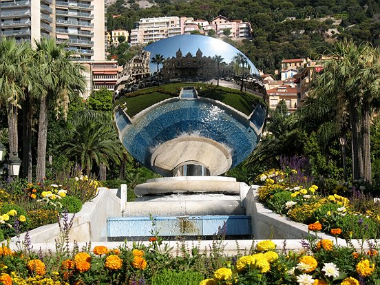 MONTE-CARLO, LA PLACE DU CASINO - Le pêle mêle du Comté de Nice en Images