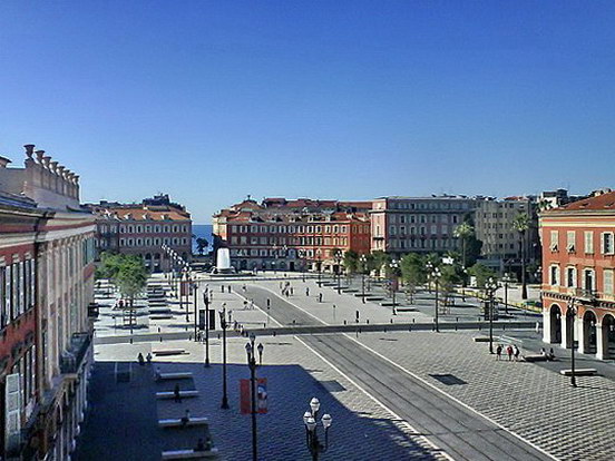 NICE, LA PLACE MASSENA - Le pêle mêle du Comté de Nice en Images