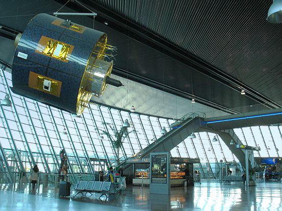 AEROPORT NICE COTE D'AZUR, L'AEROGARE 2 - Le pêle mêle du Comté de Nice en Images