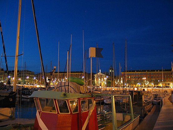 NICE LA NUIT