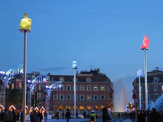 NICE, NOEL 2009 - LA PLACE MASSENA EN FETE