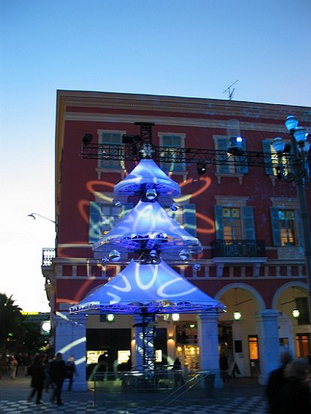 NICE, NOEL 2009 - LA PLACE MASSENA EN FETE