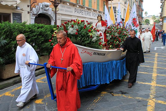 NICE, LA PROCESSION DE SAINTE REPARATE 2010