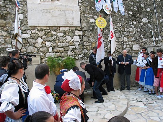 HOMMAGE A CATHERINE SEGURANE