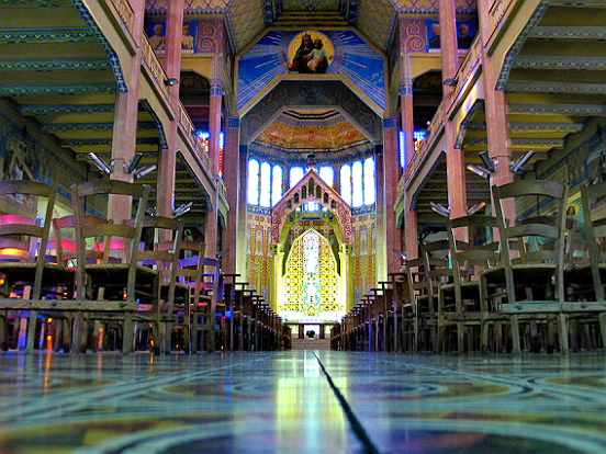 NOTRE-DAME-AUXILIATRICE