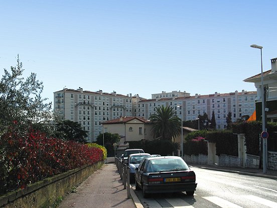 LE PALAIS DE MARBRE