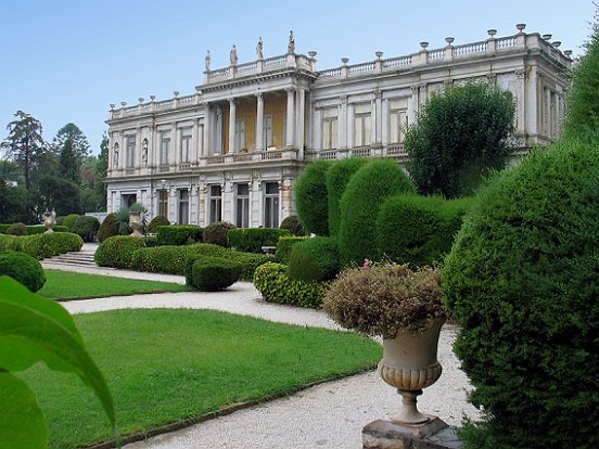 LE PALAIS DE MARBRE