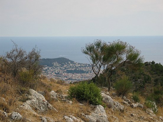 Le GR 5 de NICE à ASPREMONT