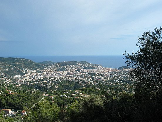 Le GR 5 de NICE à ASPREMONT