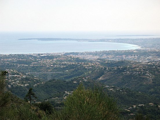 Le GR 5 de NICE à ASPREMONT