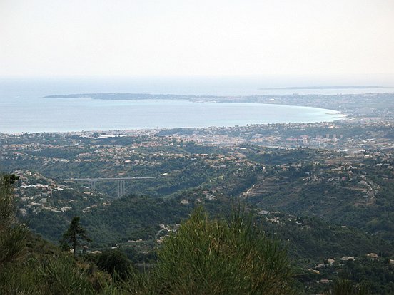 Le GR 5 de NICE à ASPREMONT