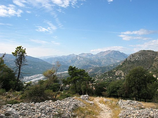 Le GR 5 de NICE à ASPREMONT