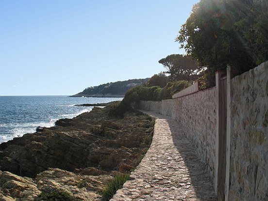 LE SENTIER DU LITTORAL AU CAP FERRAT