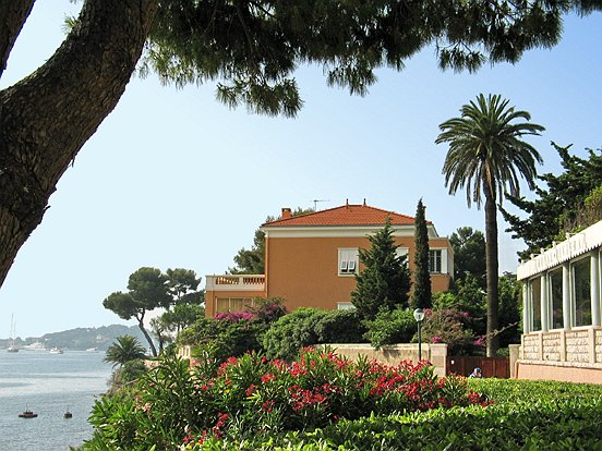 LE SENTIER DU LITTORAL AU CAP FERRAT