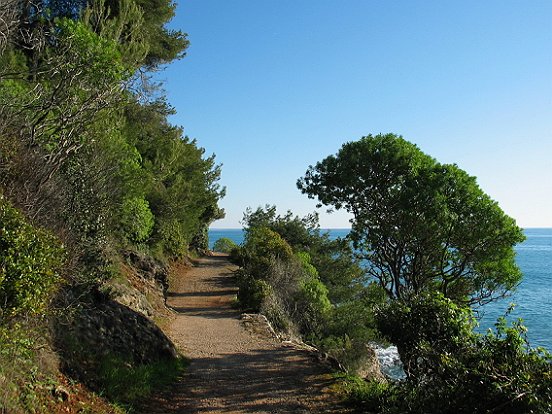 LE SENTIER DU LITTORAL DE MONACO A ROQUEBRUNE