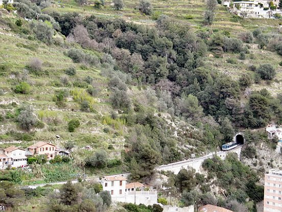 LA CORNICHE DE MAGNAN