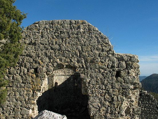 ASPREMONT, LE MONT BARRI