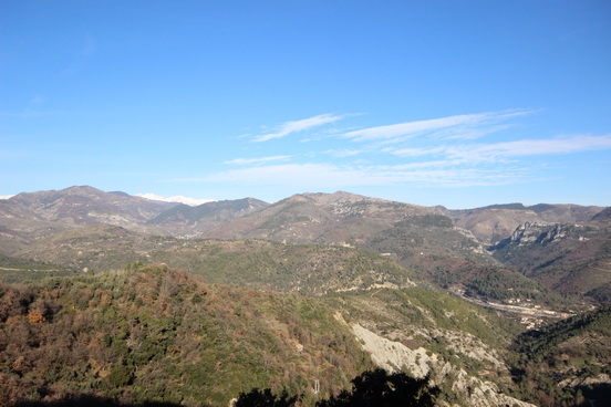 BERRE LES ALPES, LE VILLAGE