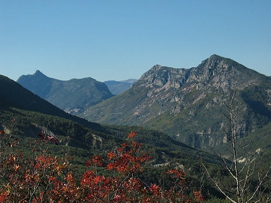 VIEUX PIERREFEU