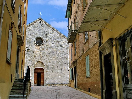 PUGET THENIERS, L'EGLISE