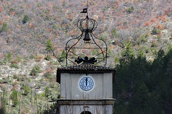 PUGET THENIERS, L'EGLISE