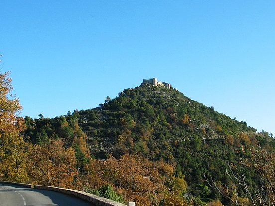 CHATEAUNEUF-VILLEVIEILLE