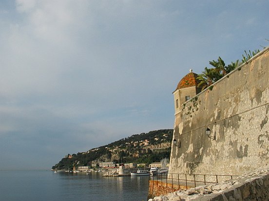 VILLEFRANCHE SUR MER, LA CITADELLE EN FLEURS, 2010