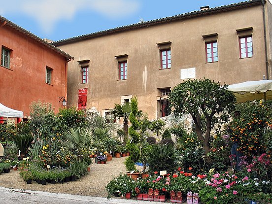 VILLEFRANCHE SUR MER, LA CITADELLE EN FLEURS, 2010