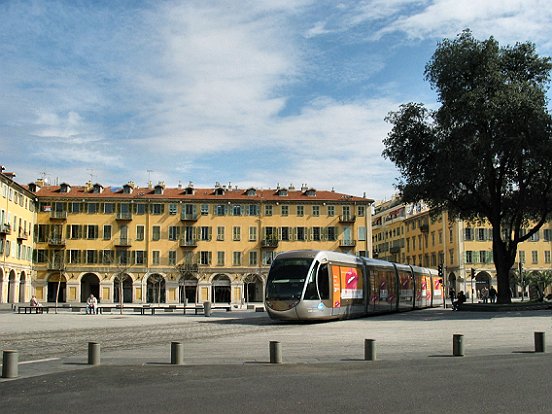 NICE,  LA LIGNE 1 DU TRAMWAY