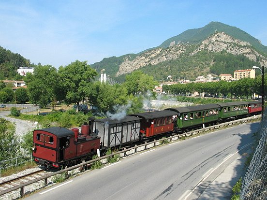 LE TRAIN HISTORIQUE A VAPEUR DES C.P.