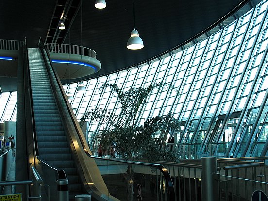 L'AEROPORT NICE COTE-D'AZUR