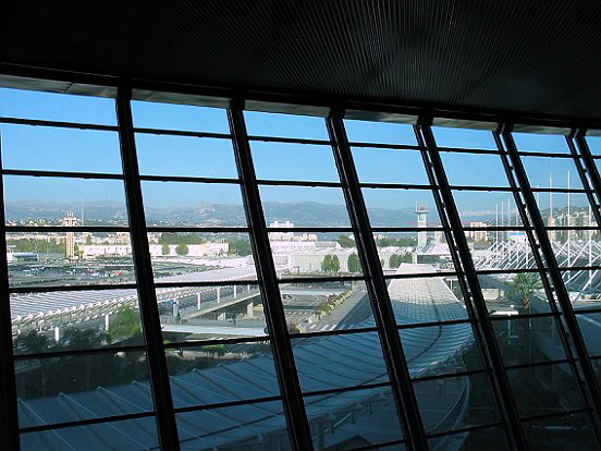 L'AEROPORT NICE COTE-D'AZUR