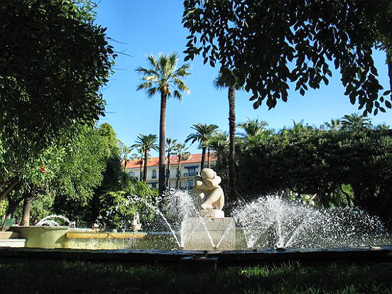 LE BOULEVARD VICTOR HUGO