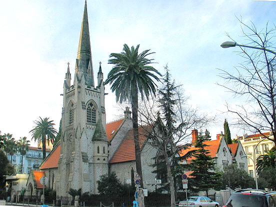 LE BOULEVARD VICTOR HUGO
