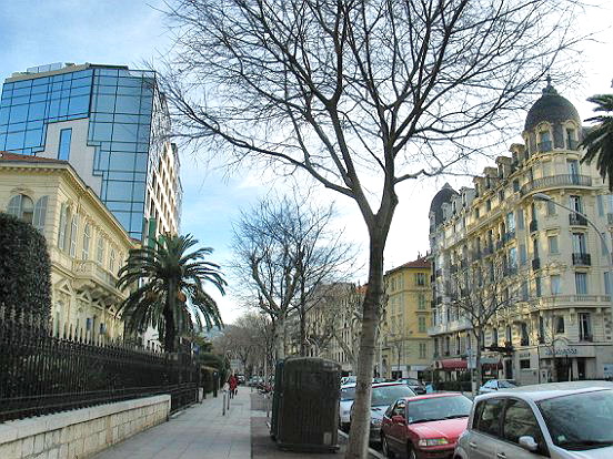 LE BOULEVARD VICTOR HUGO