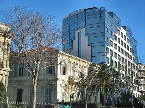 LE BOULEVARD VICTOR HUGO