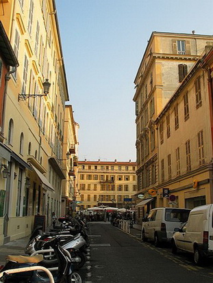 LE VIEUX-NICE