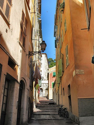 LE VIEUX-NICE