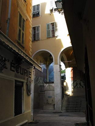 LE VIEUX-NICE